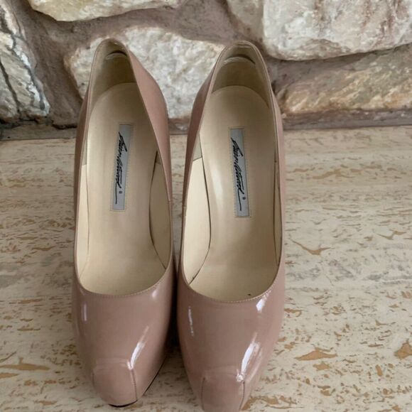 Women’s Brian Atwood patent leather drama Pump size 38 140mm heel - Picture 6 of 11